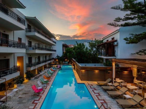 Pool area of ​​Hotel Bourtzi in Skiathos