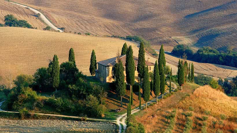 Haus und Landschaft in der Toskana